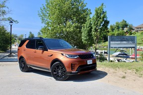 2021 Land Rover Discovery R-Dynamic S